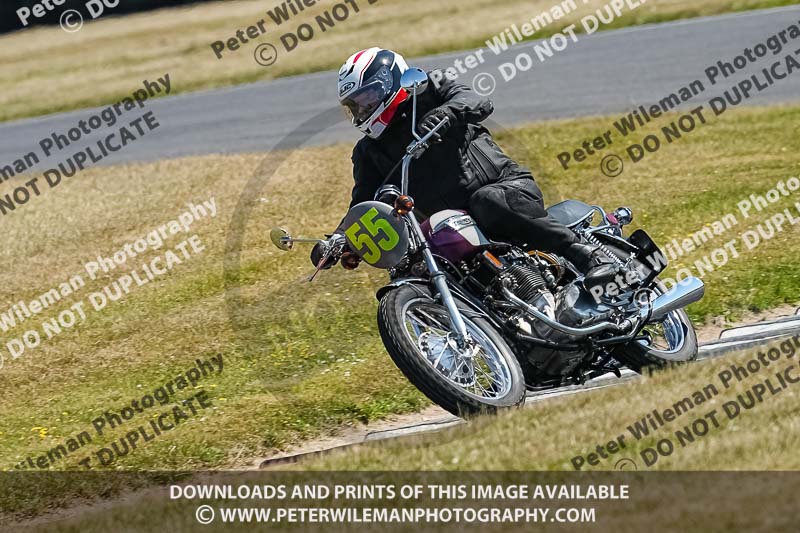 cadwell park;cadwell park photographs;cadwell trackday photographs;enduro digital images;event digital images;eventdigitalimages;peter wileman photography;racing digital images;trackday digital images;trackday photos